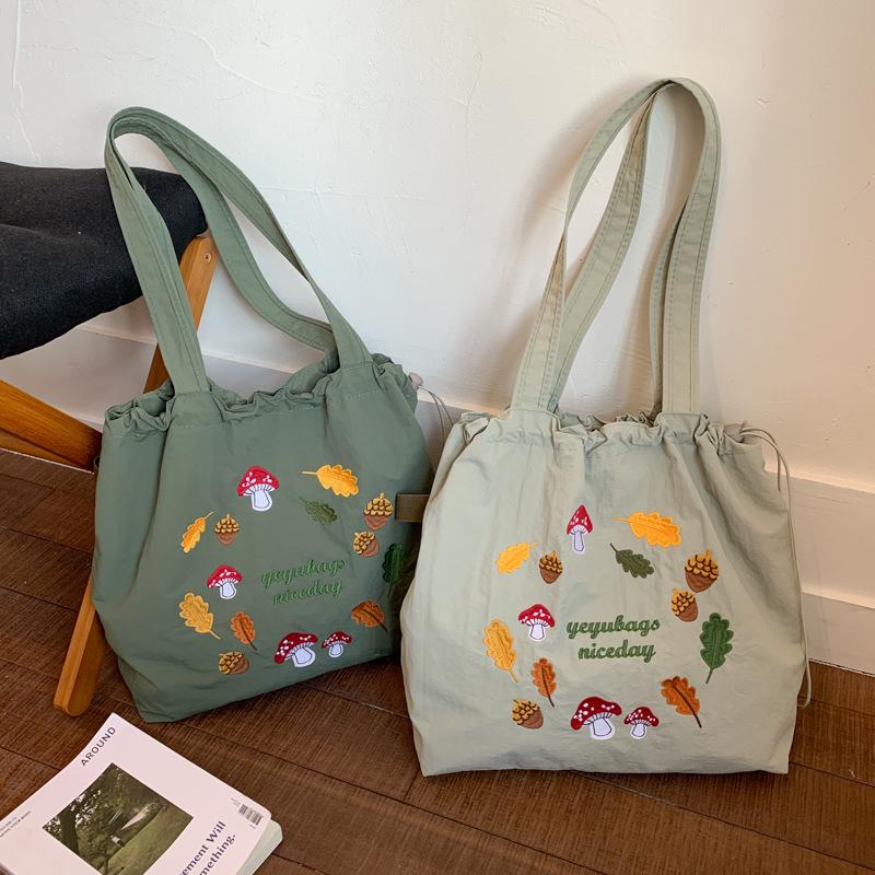 Vintage Embroidery Nylon Tote Shoulder Bag for Women Large Capacity Ladies Drawstring Shopper Bags Casual Portable Handbags