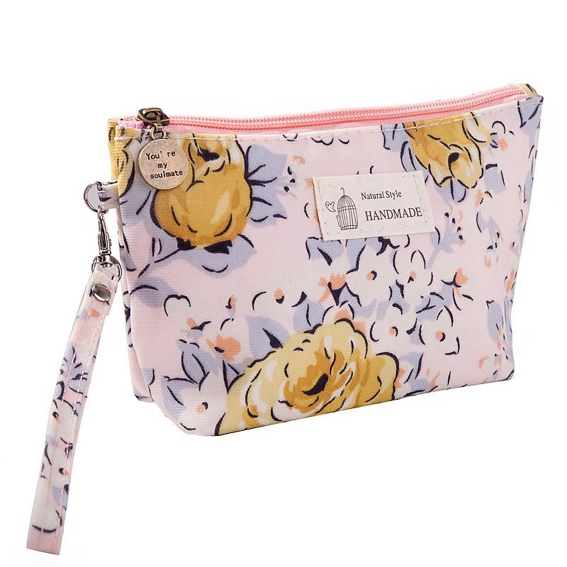 Portable Waterproof Printed Cosmetic Bag Travel Ladies Zipper Handheld Toiletry Bag Multifunctional Storage Bag In Modern Minimalist Style
