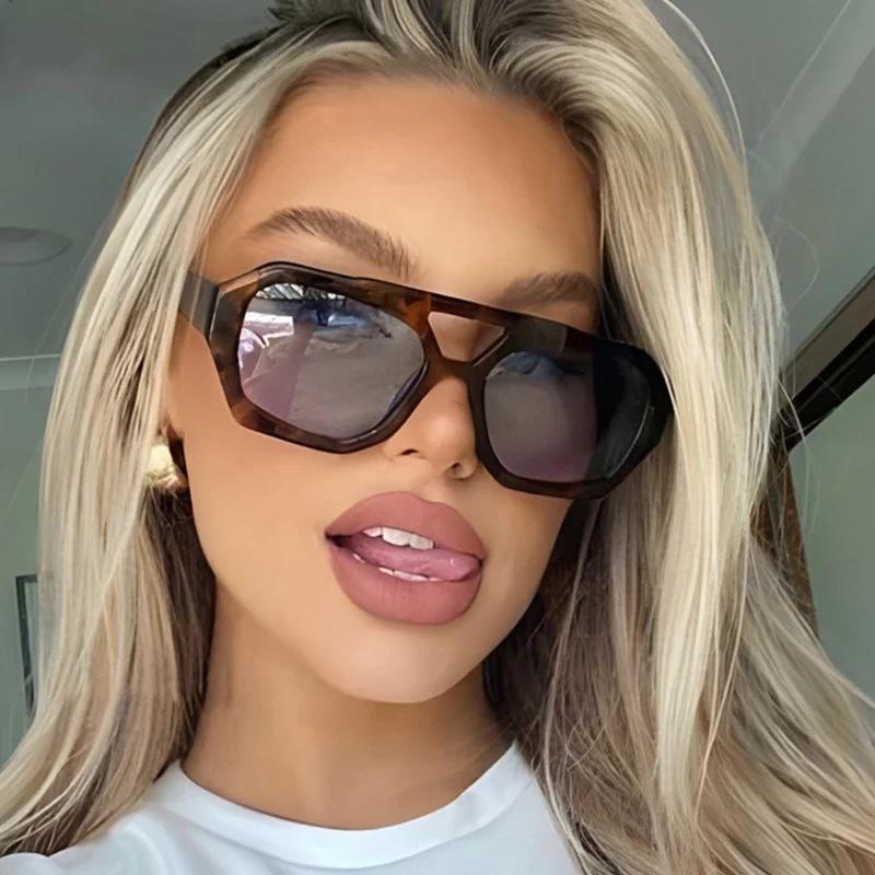 Vintage Kwadratowe Okulary Przeciwsłoneczne dla Kobiet Mężczyzn Grube Oprawki Podwójne Mostki Okulary Damska Moda Szyk Poligonowe Okulary Przeciwsłoneczne Leopard Niebieski