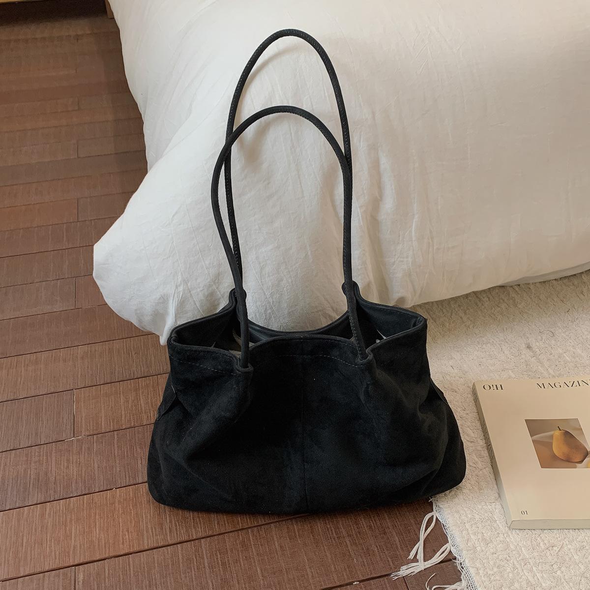 

Casual bag women s winter new fashion simple commuter shoulder bag large capacity portable tote bag