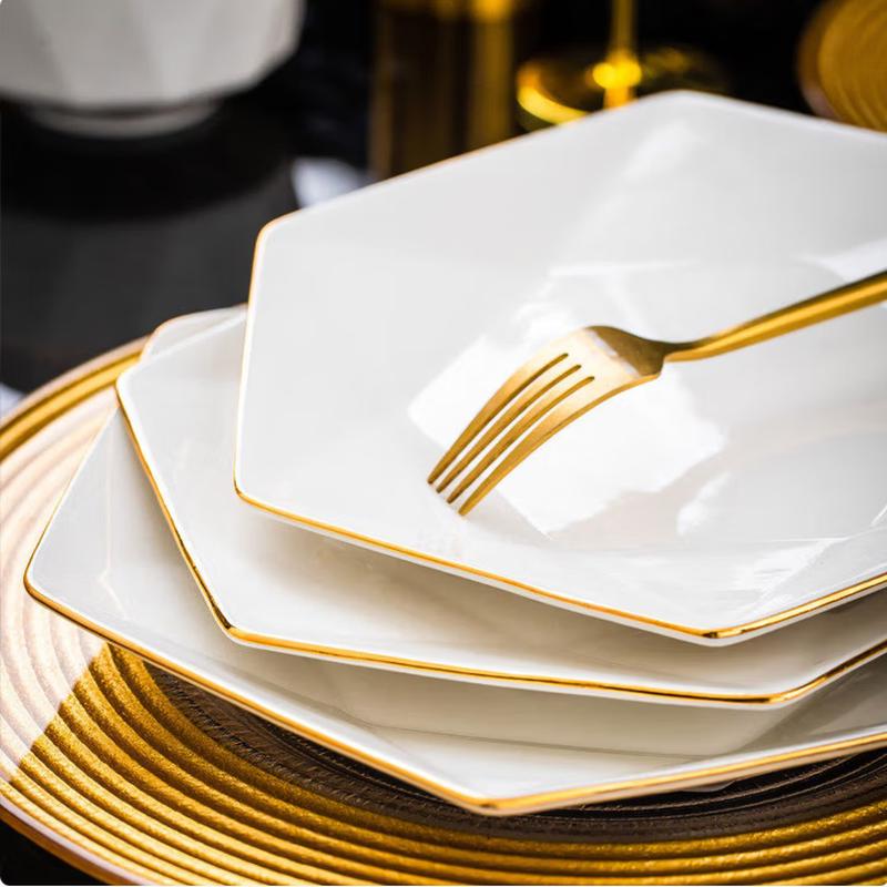 SIFAR Kreativní keramický jídelní talíř se zlatým okrajem