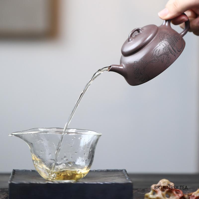 130ml Chinese Yixing Purple Clay Teapot Handmade Lotus Zisha Tea Pot Tradition Household Tea Set Beauty Tea Infuser Kettle Gifts