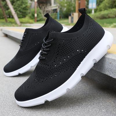 Sommer neue leichte Schnür-Freizeitschuhe für Herren atmungsaktives Fly-Woven-Mesh britische Herren-Sportschuhe
