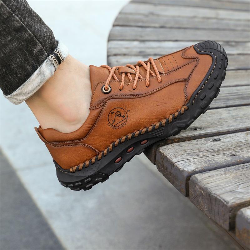 Fashion 2025 New Large Size Men Casual Leather Flats Walking Shoes High Quality Outdoor Antiskid Hiking Sneakers Lace Up Driving Shoe