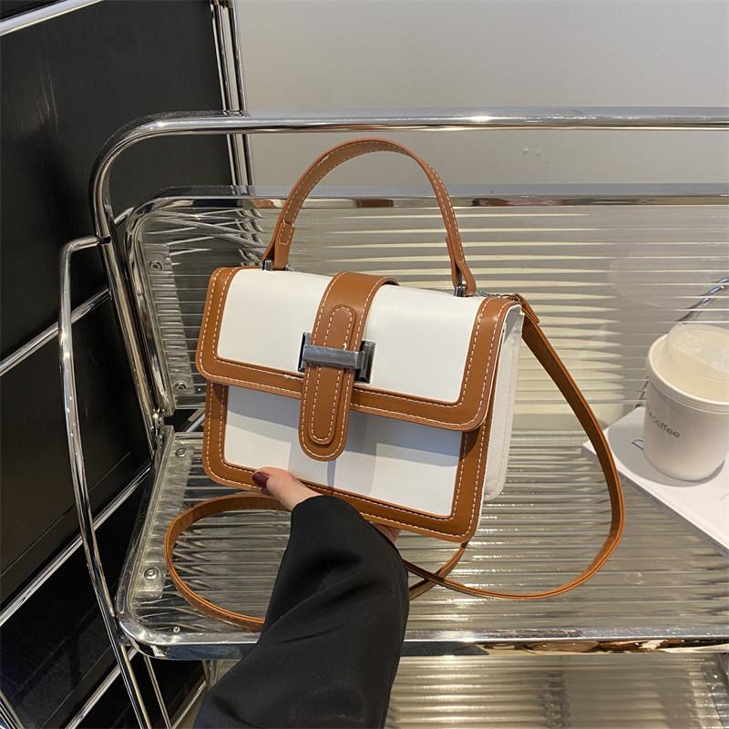 Stylish 2024 Korean Vintage Women's Handbag Chic Color Block Small Shoulder Bag