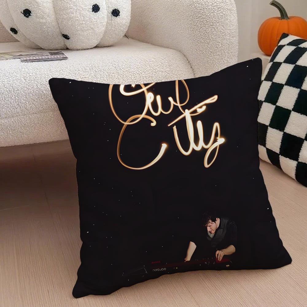 Dreamy Fresh O-Owl City Music Fashion Cushion Cover Throw Pillow Cover Hidden Button Durable Polyester Chair Cushion