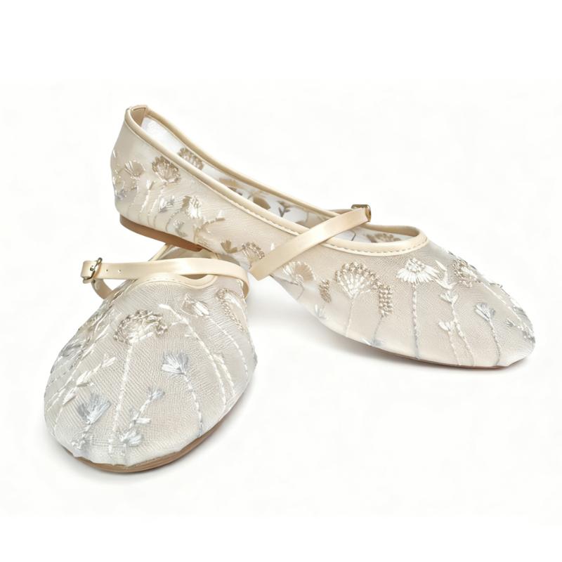 Elegant Embroidery Mesh Ballet Flats Women Fashion Round Toe Narrow Buckle Mary Jane Shoes Light Soft-soled Comfort Women Shoes