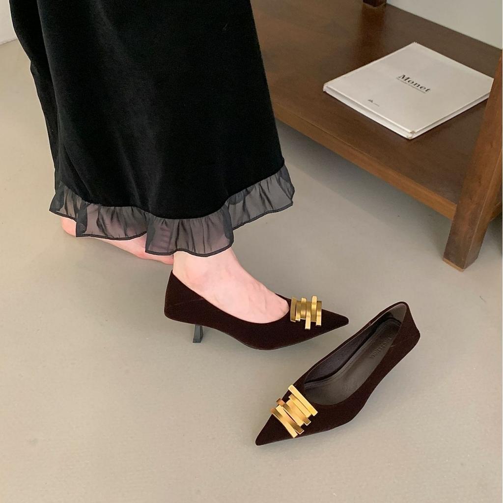 2025 autumn and winter new thin high heel shallow mouth versatile suede cover feet OL commuter work women's single shoes