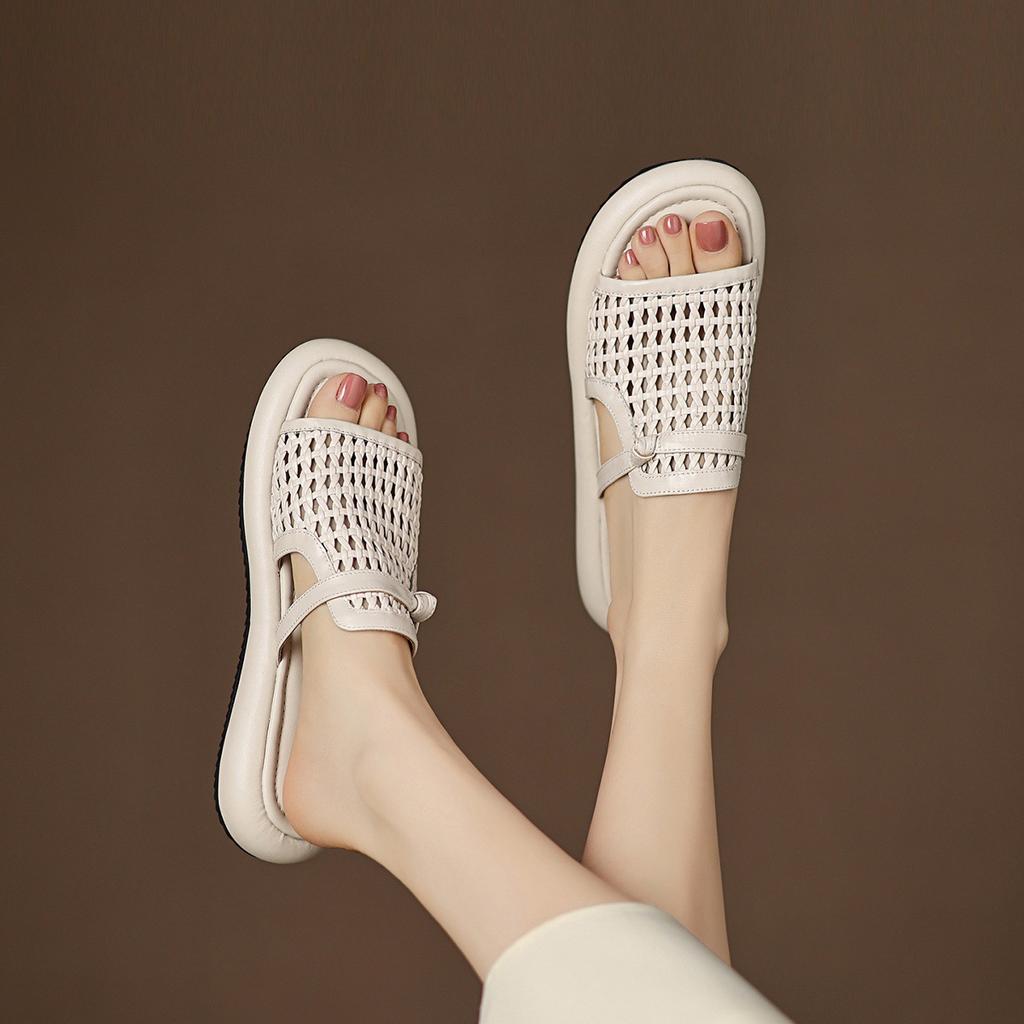 Niche women's shoes hollow woven thick-soled muffin slippers women's 2025 summer new models with skirts