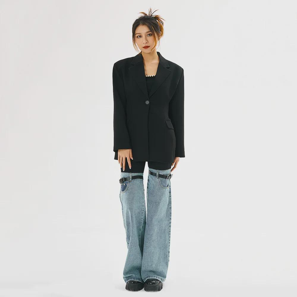 "Damskie dżinsy rozszerzane z kontrastowymi przeszyciami - Moda wiosenno-jesienna"