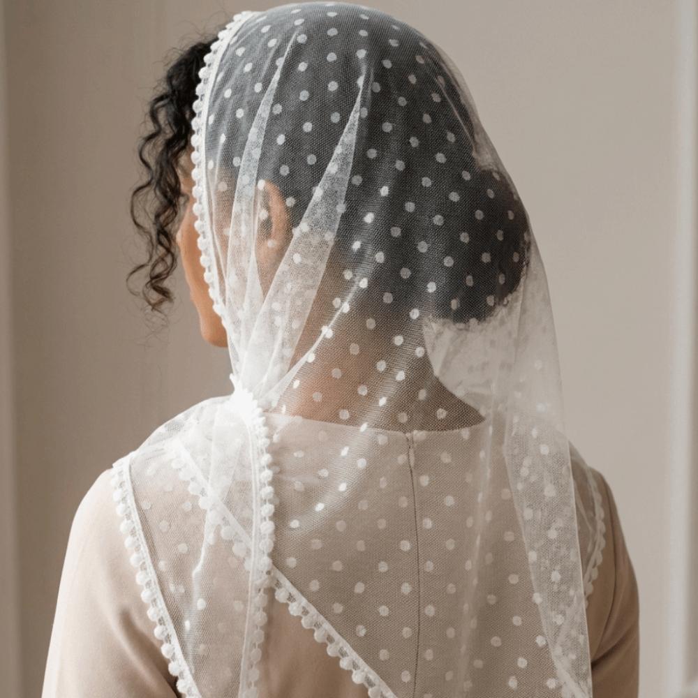 Soft Lace Headscarf Thin Bridal Face Covering Sophisticated Triangular Scarf  Religious Events