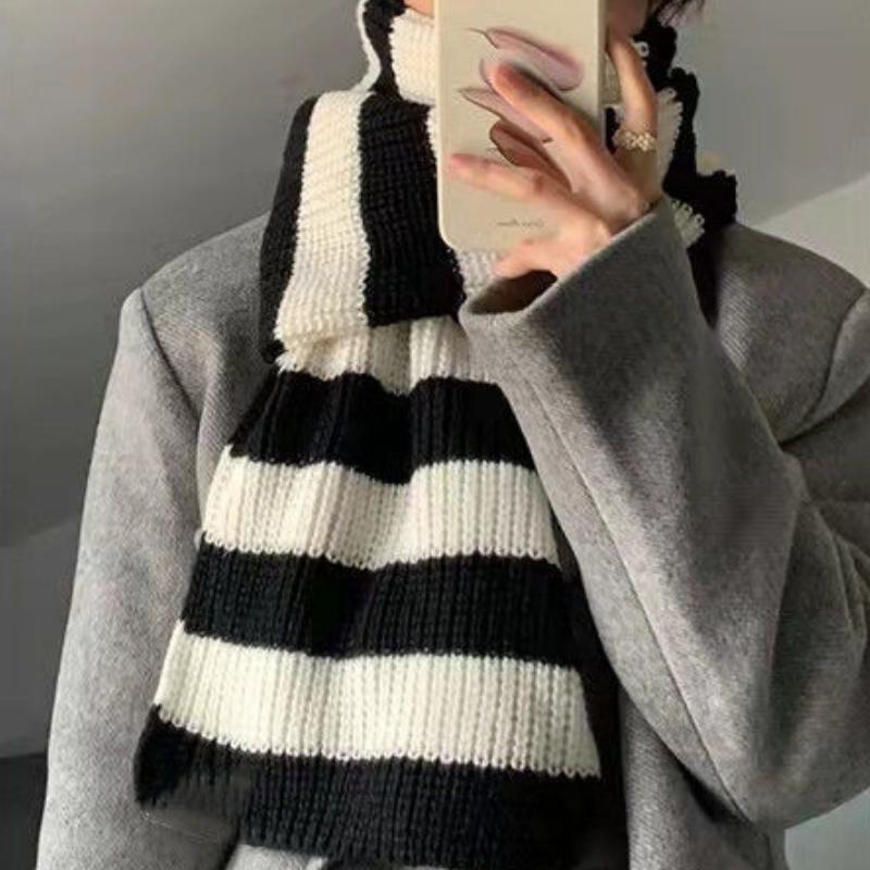 Student Women's Blue Striped Knitted Wool Scarf Korean Style Winter Warm Neck Warmer