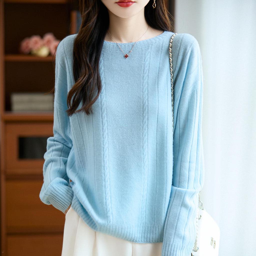 2025 Women's Premium French Pure Wool Seamless Cable Knit Long-Sleeve Sweater Base Layer