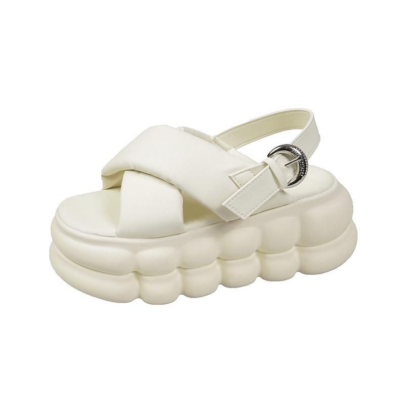 Stepping on shit open-toed sandals women's spring and summer 2025 new versatile cross strap 8cm thick-soled Roman beach shoes tide