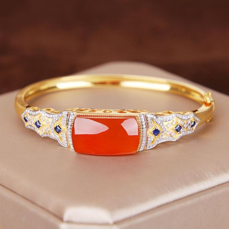 Southern Red Tourmaline Charm Bracelet For Women Female Retro Ethnic Style Red Bangles Ancient Gold Craft Banquet Jewelry