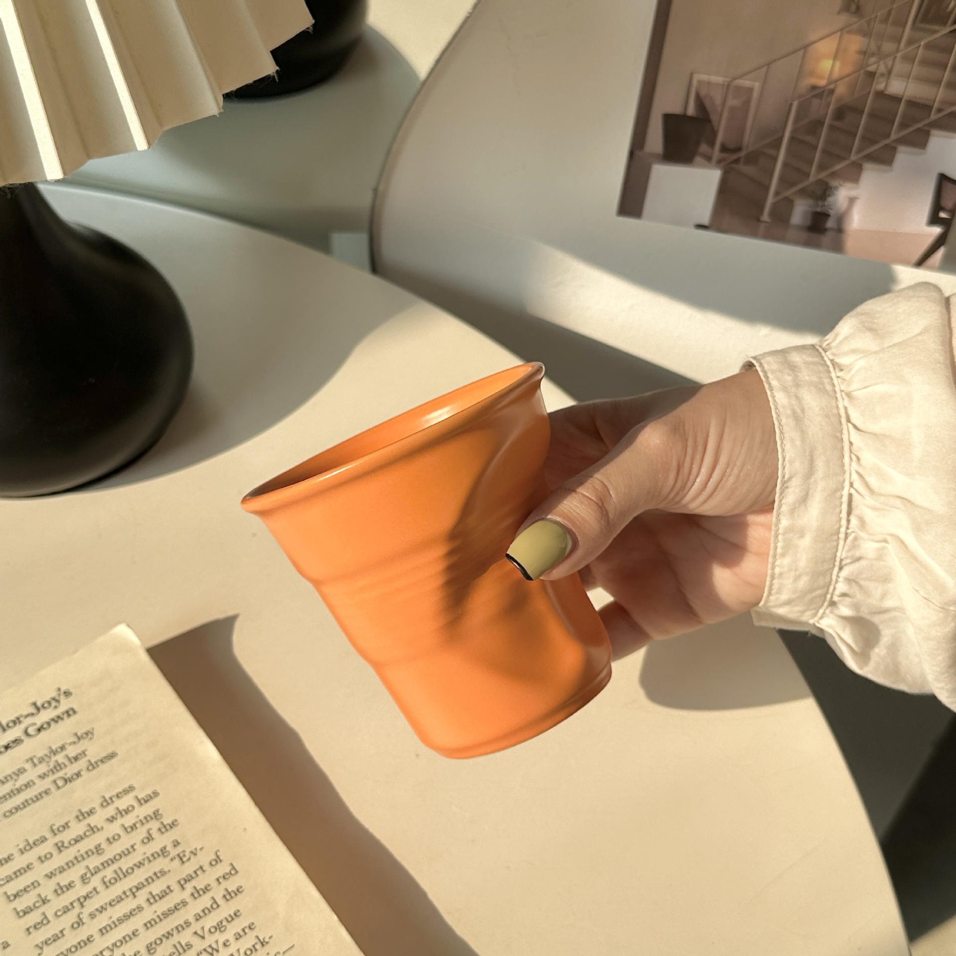 

1PC Dopamine Colored Coffee Cup High Aesthetic Ceramic Coffee Cup Home Office Water Cup 150-200ML помаранчевий