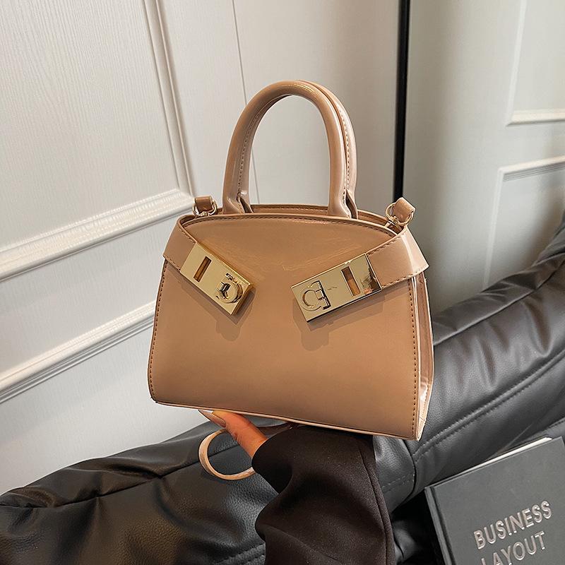 Stylish and Simple Handbag, New Women's Shoulder Messenger Bag, Versatile Work Commuter Bag