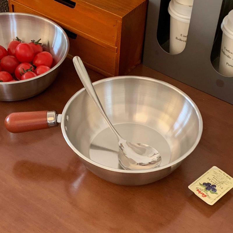 Stainless Steel Instant Noodle Pot Small Pot For One Person High-Value Appearance Wood Handle Snack Pot Small Cooking Pot