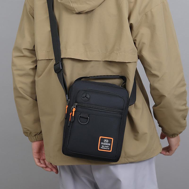 Neue wasserdichte Herren-Umhängetasche - Multifunktionale Crossbody-Sling für Outdoor- & täglichen Gebrauch (Lässig & Langlebig)