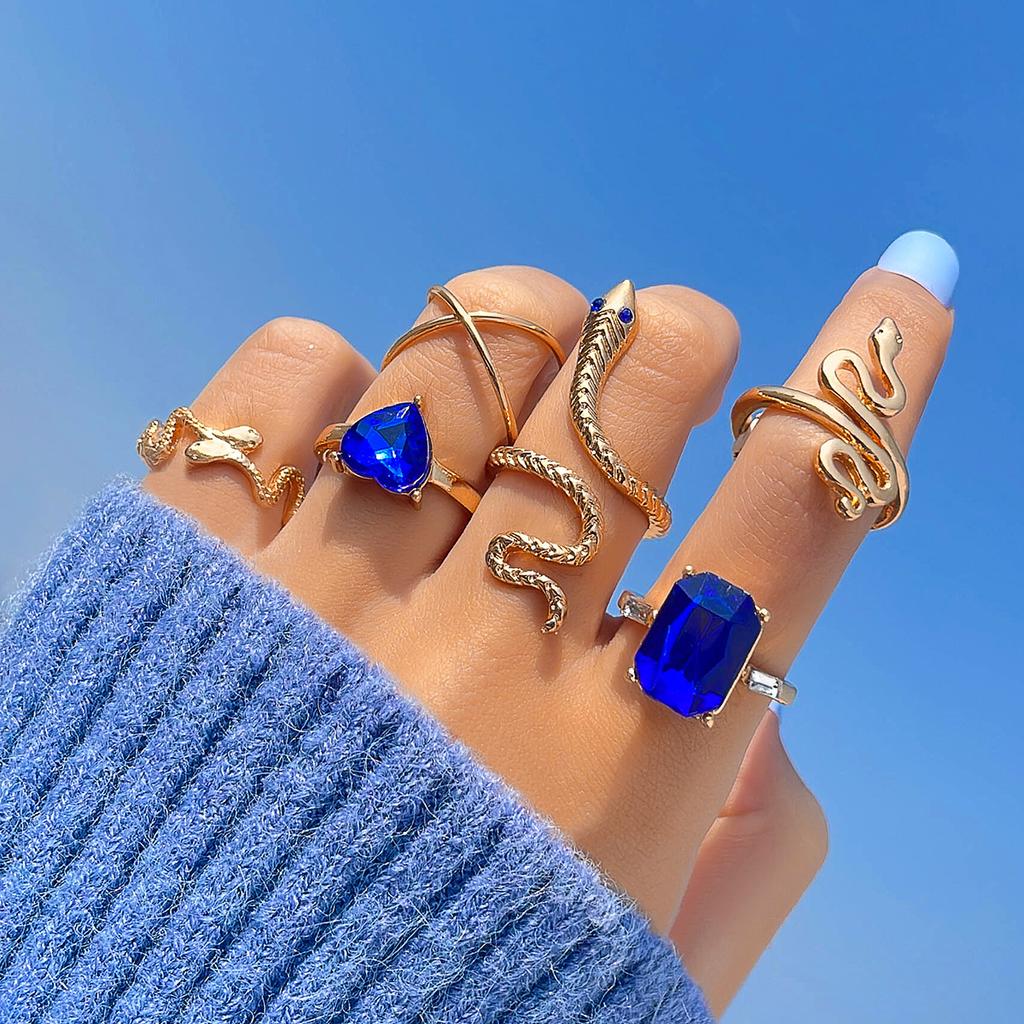 Six-piece new ruby inlaid snake-shaped cross ring set love square diamond ring set of six.