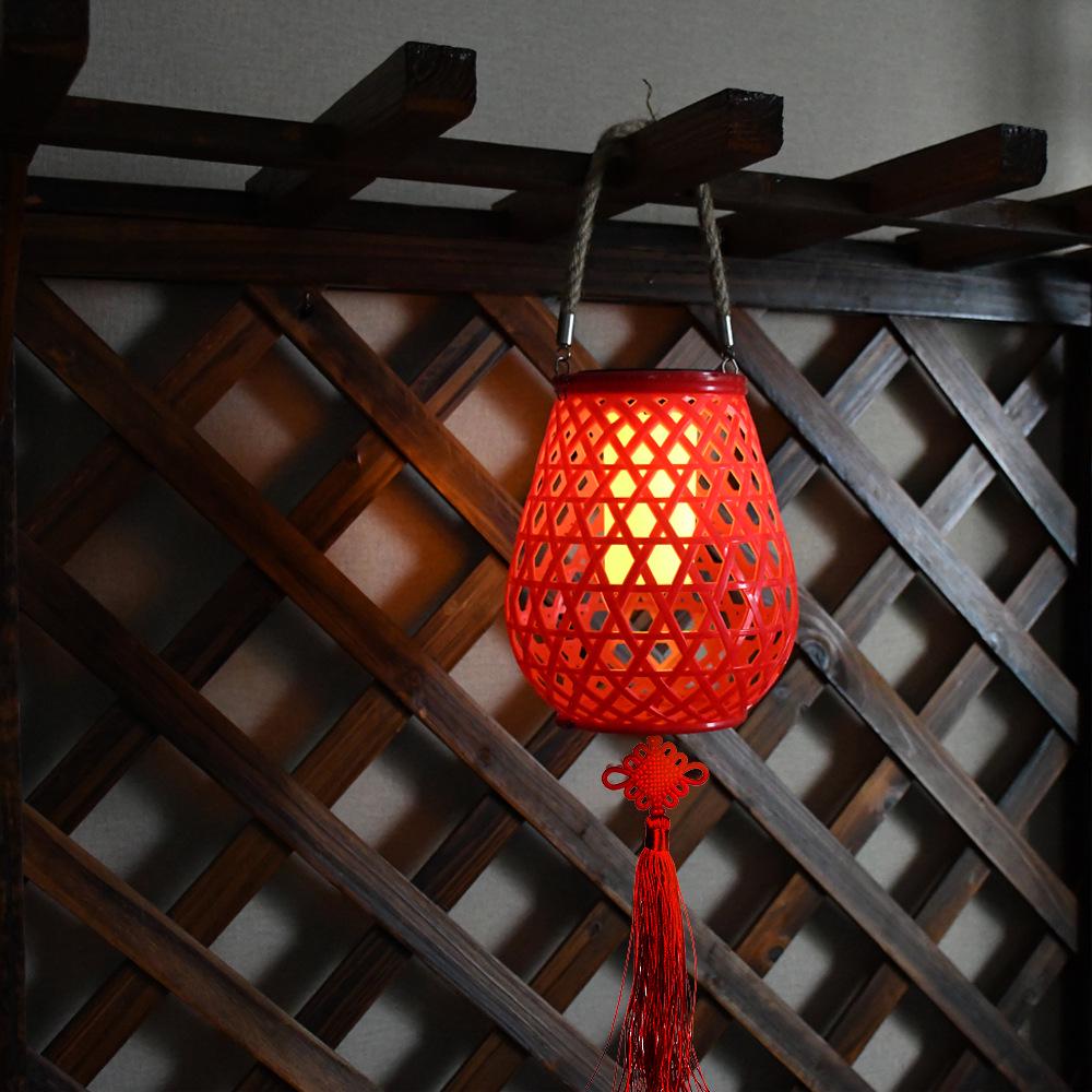 Solar Hanging Lantern: Outdoor Courtyard Pendant for Festive Atmosphere, Imitation Rattan Woven Design.