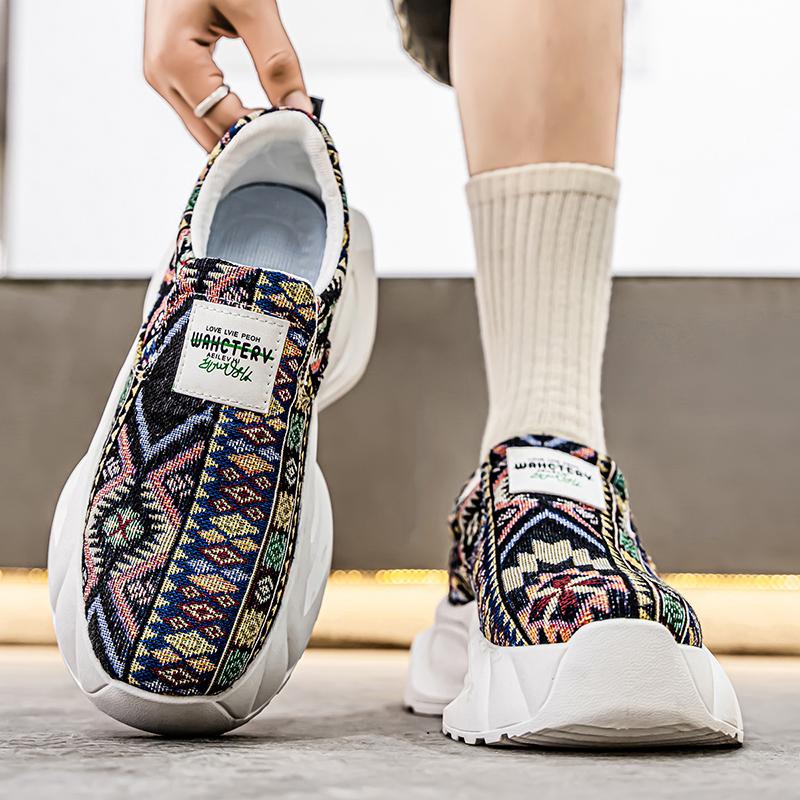 Men’s Sports Shoes Casual Street Style Platform Sneakers Students Over Sized Printed Skateboard Shoes Height Increase