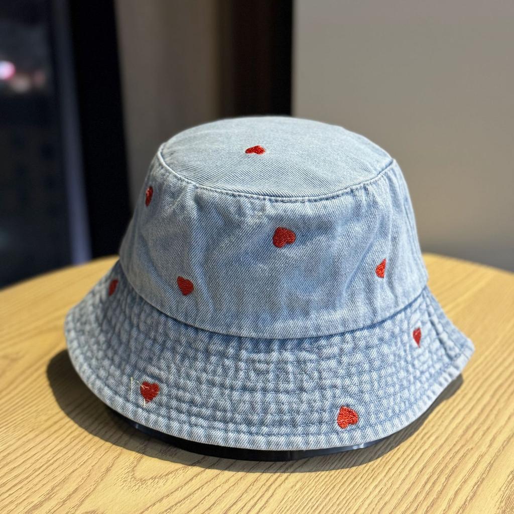 Spring and summer versatile heart-embroidered blue denim bucket hat for women, with wide brim that makes the face look smaller, provides sun