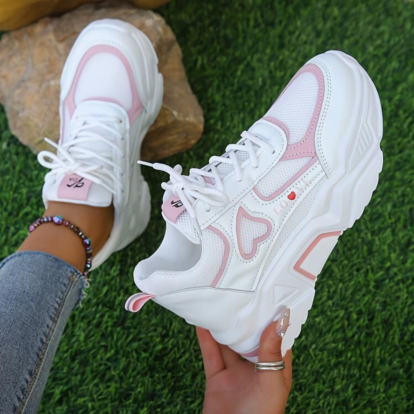 

Женские кроссовки на массивной подошве с узором в виде сердец, модная спортивная обувь из сетки, увеличивающая рост, дышащая повседневная обувь для улицы 36