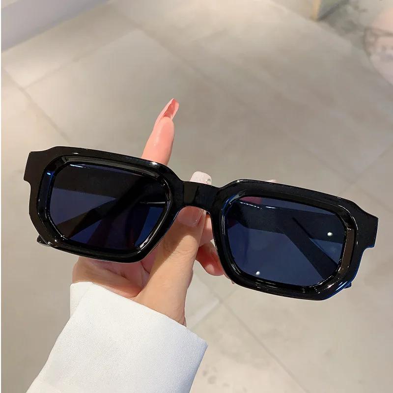 Stylish Vintage Compact Square Frames Sunglasses Female Shades UV400 Protection Retro Punk Male Outdoor Sports Y2K Sun Eyeglasses