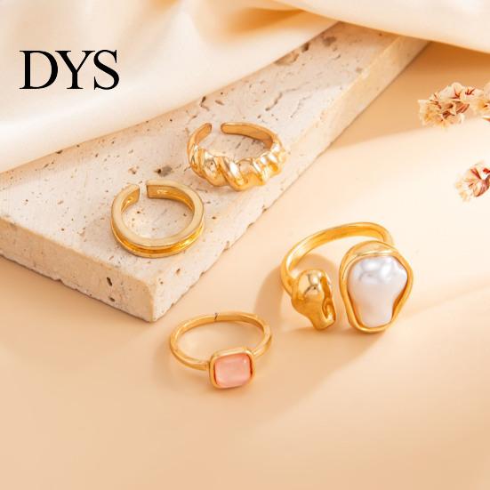 Daily Wear Rings 4Pcs Faux Baroque Pearl Toe Ring Set, Non Tarnish Open Zinc Alloy for Women, Adjustable Golden Plated Foot Jewelry Summer