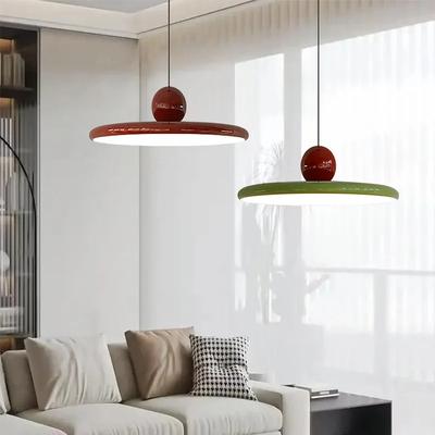 İskandinav LED Sarkıt Lamba Krem Rüzgar Uçan Daire Lambalar Oturma Odası Yatak Odası Komodinler Restoran Otel İç Mekan Aydınlatması