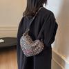 Leopard Print Heart-patterned Shoulder/crossbody Bag, Casual Everyday Bag for Coins, Phone, and Shopping. Random Pattern.