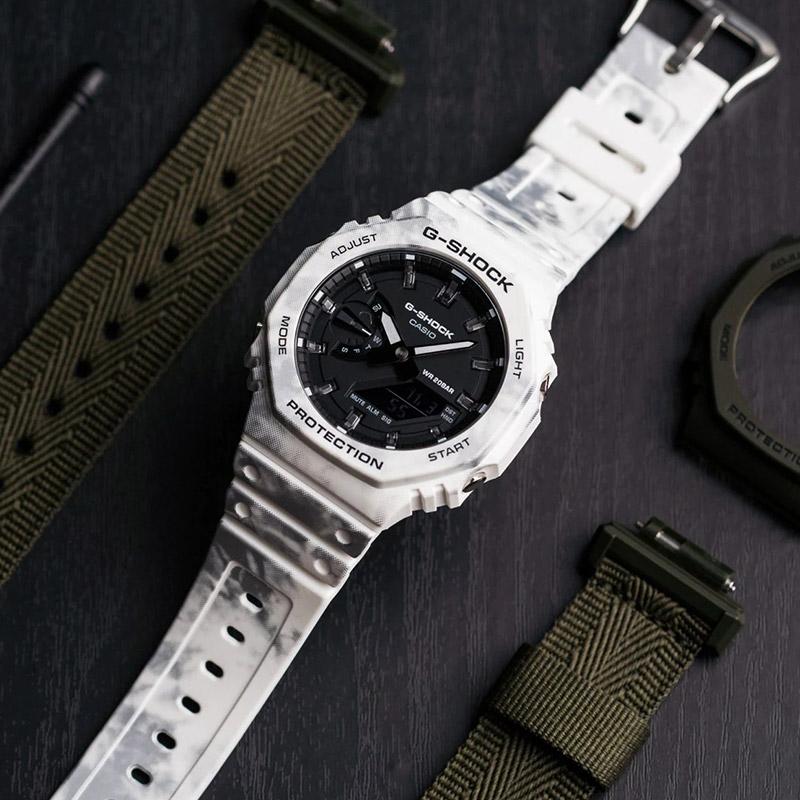 Casio Men White Watch GAE-2100GC-7APR