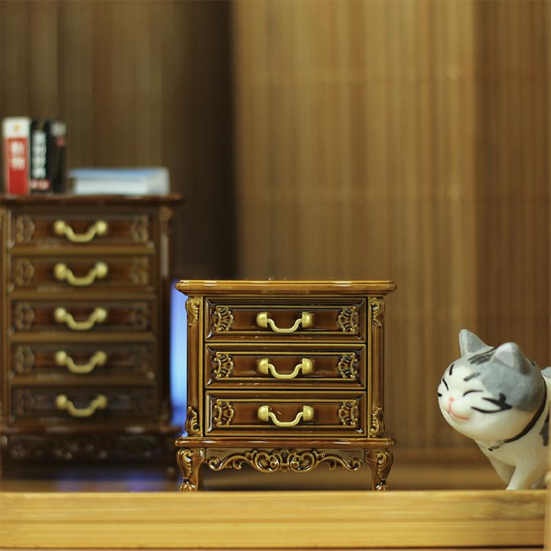 1 Stück Puppenhausmöbel Ornamente Mini Europäischer Stil Retro Schrank Modell
