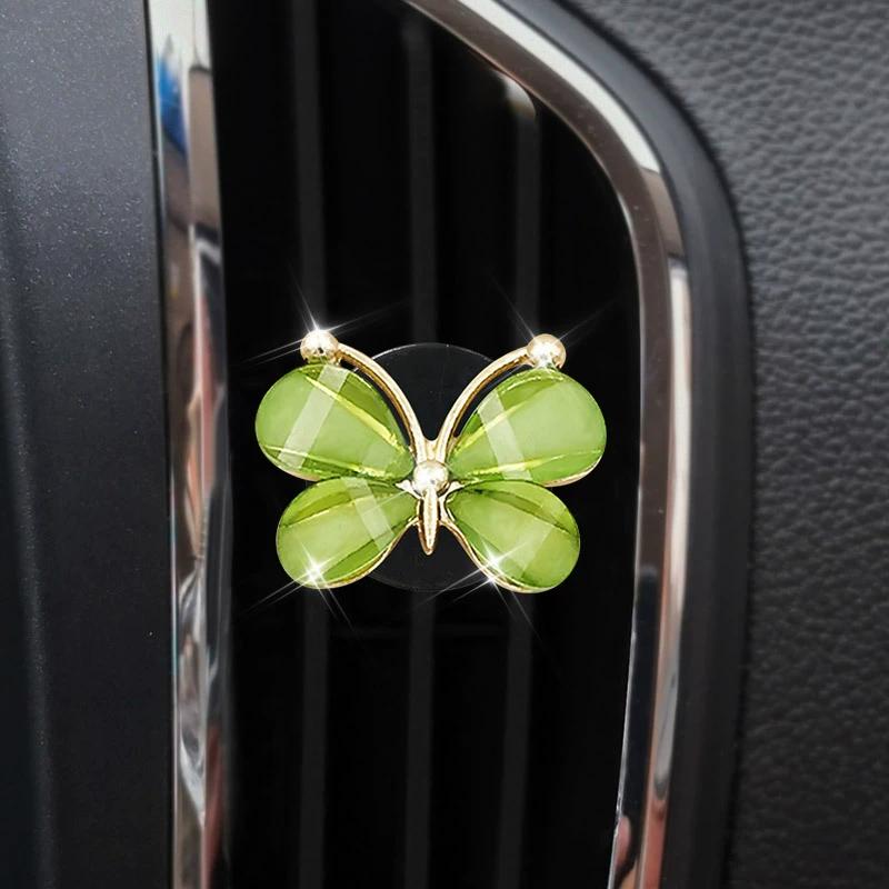 

Car Perfume Solid Fragrance Auto Sexy Lips Lipstick Vehicle Air Outlet Aromatherapy Clip Automóvil Air Freshener Interior Decor