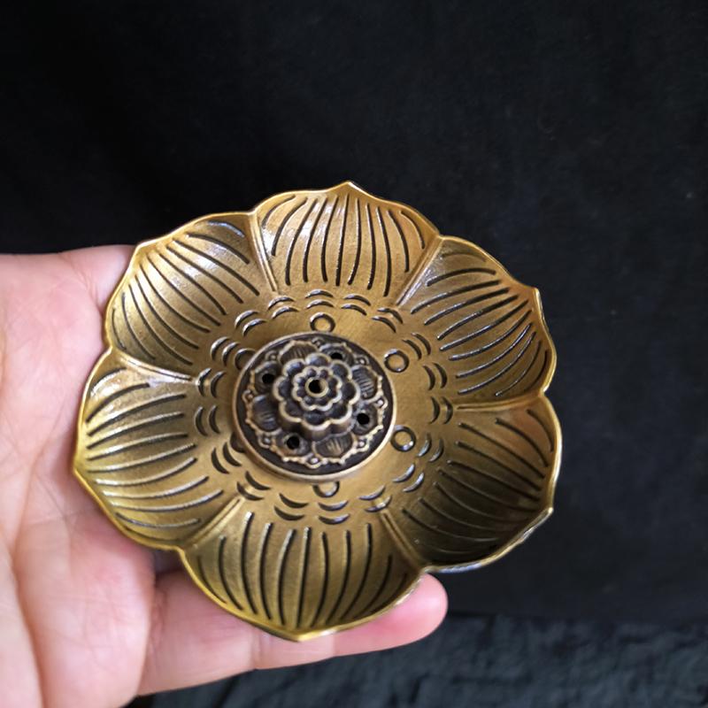 2 in 1 Incense Holder Metal Plum Blossom Plate Alloy Stick Incense Burner Sandalwood Base for Home Decor , Ashtray