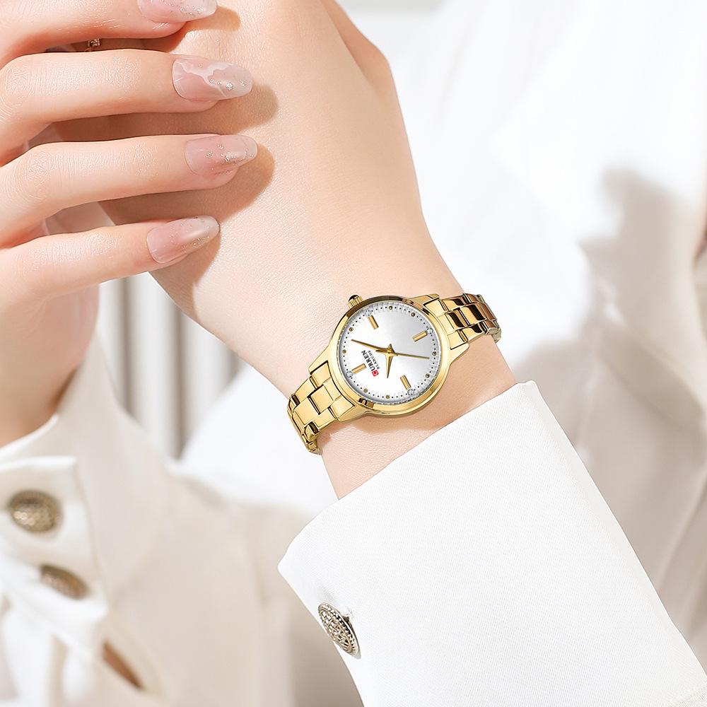 CURREN 9094 Waterproof Women's Quartz Watch with Steel Band