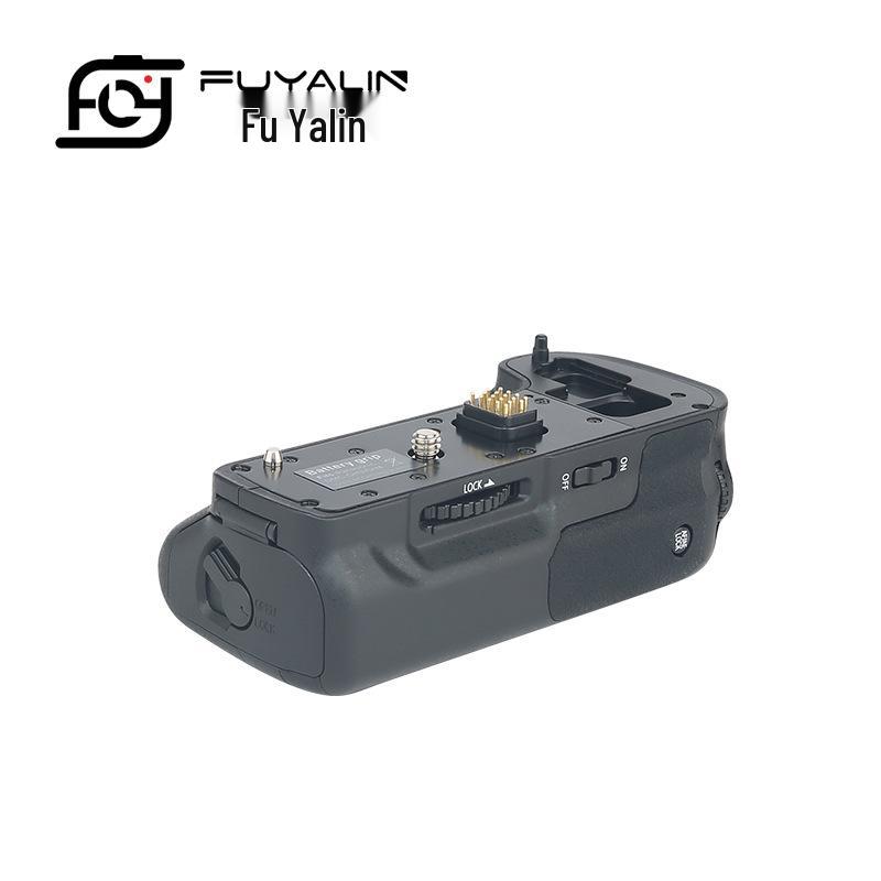Panasonic DSLR Grip for GH3/GH4 Mirrorless Cameras, Compatible with DMC-GH3/DMC-GH4, BGGH3 Battery Box