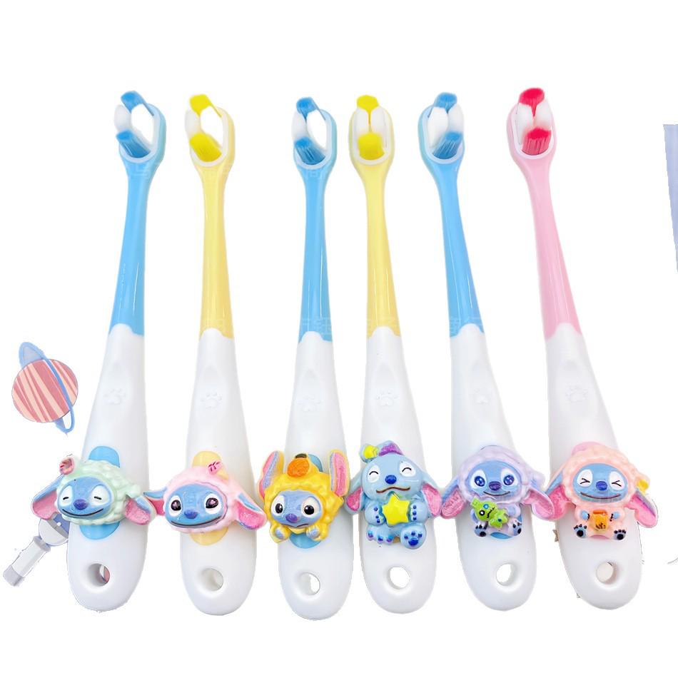 Cepillo de dientes infantil con forma de Stitch para edades de 3 a 12 años, Cerdas suaves, Protección avanzada de encías y dientes, Cabeza pequeña.