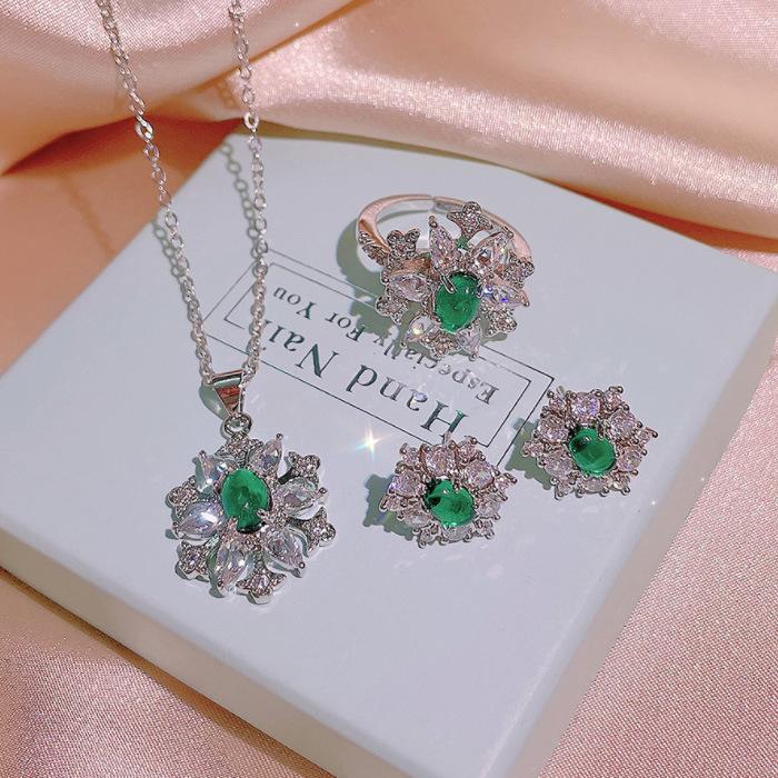 Japanese and Korean Style Baroque Emerald Full Diamond Earrings Necklace Designer Set
