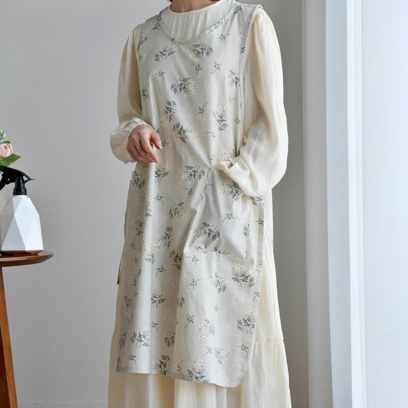 Cotton Linen Apron Split Neck Design Adjustable Tie Floral Pattern Large Pockets For Cooking Gardening