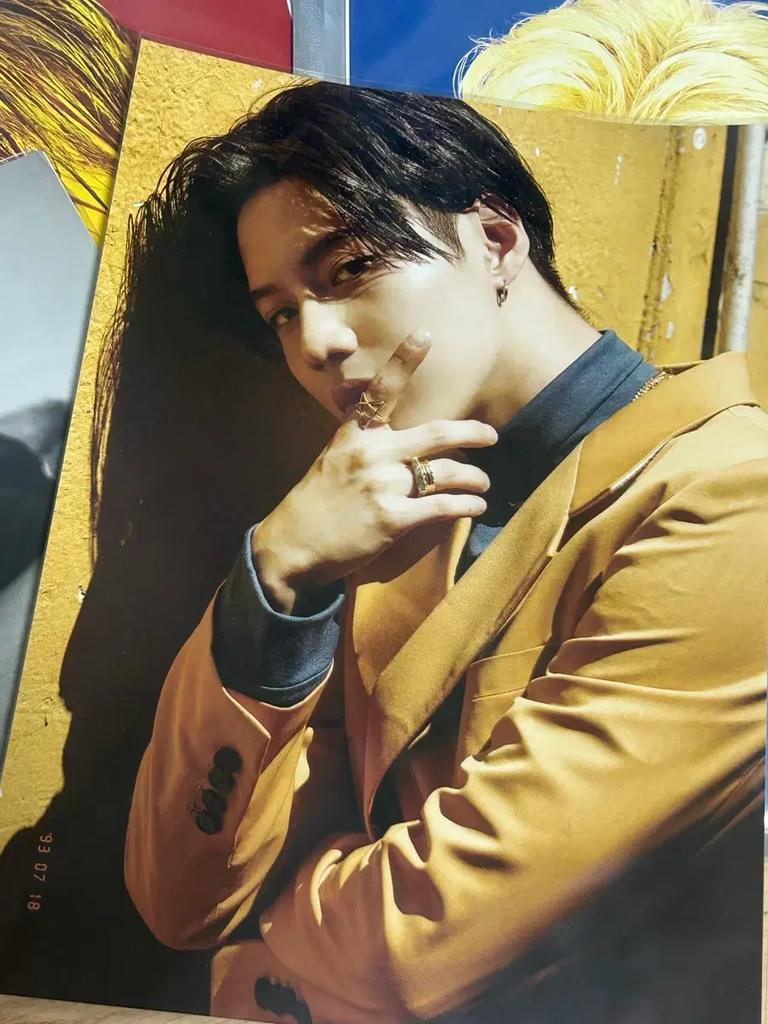 Taemin Tiger One Op Won Phantom Thief Luxury Print A4 Bulk Transfer Used