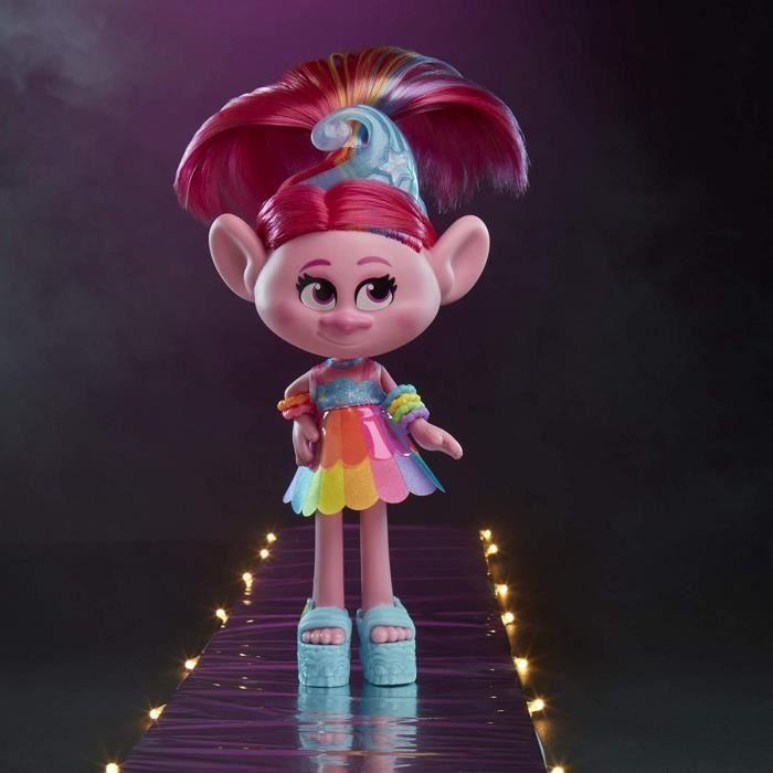 Figurine - HASBRO - Les Trolls 2 Tournée Mondiale - Poupée Deluxe Poppy - Mixte - 4 ans et plus