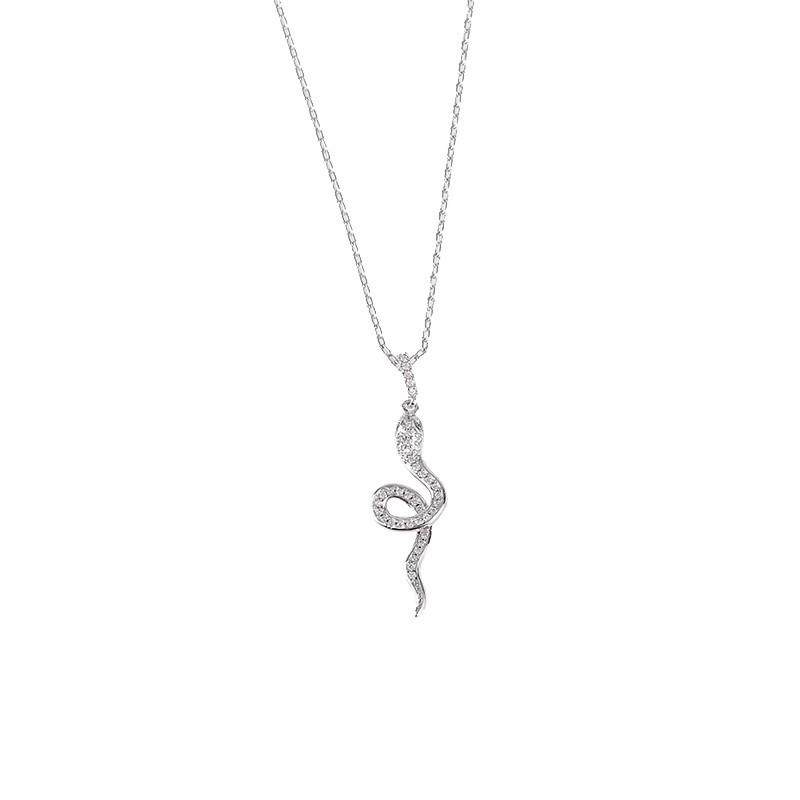 Small Snake Necklace Women s Sweater Chain Snake Pendant Necklace Light Luxury Niche Collarbone Chain Women s High-end Feeling 40CM