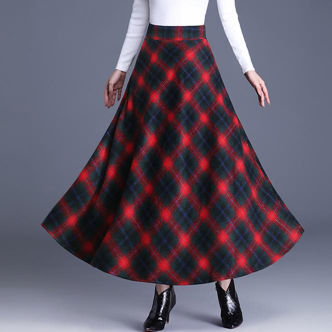 Tooxika New Oversized Woolen Half Skirt For Women With High Waisted Contrasting Plaid Hem Skirt