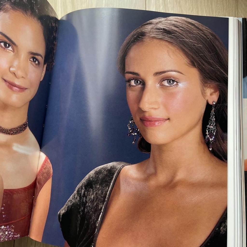 [USED] Latina Beauty Books