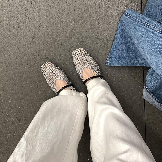Sheepskin version~ French leather square head hollow mesh sandals women's new soft-soled woven sandals Mary Jane single shoes