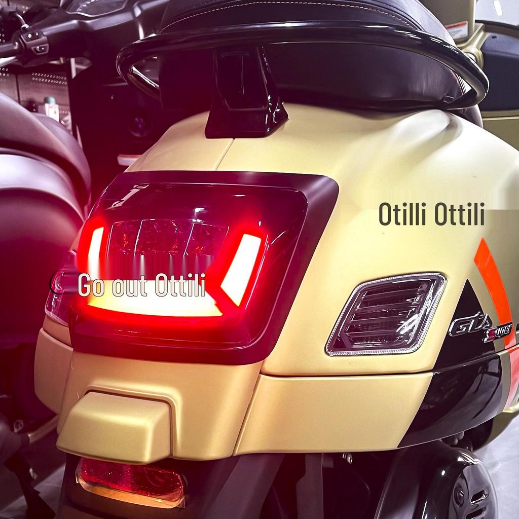 Vespa GTS300/GTV300 2023 LED Taillight & Brake Light Accessory