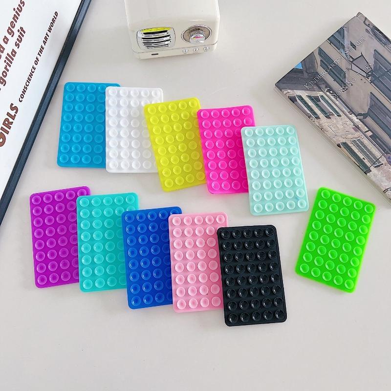 Double Sided Silicone Suction Pad 40 Suction Cups Non Slip Eco Friendly Heat Resistant Mat for Kitchen Countertop Use
