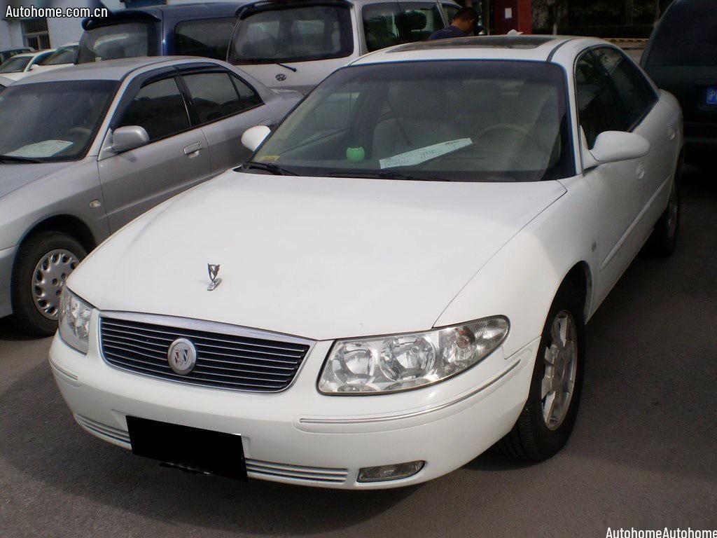 Buick Regal Headlight Assembly for 2003-2008 Models